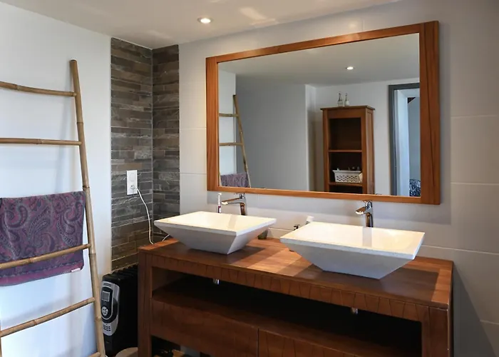 La Palmier - Piscine Avec Grand Jardin