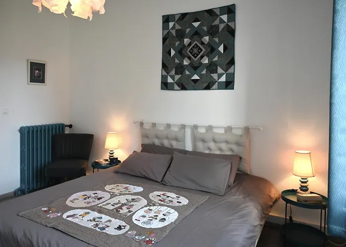 Semesterbostad La Palmier - Piscine Avec Grand Jardin